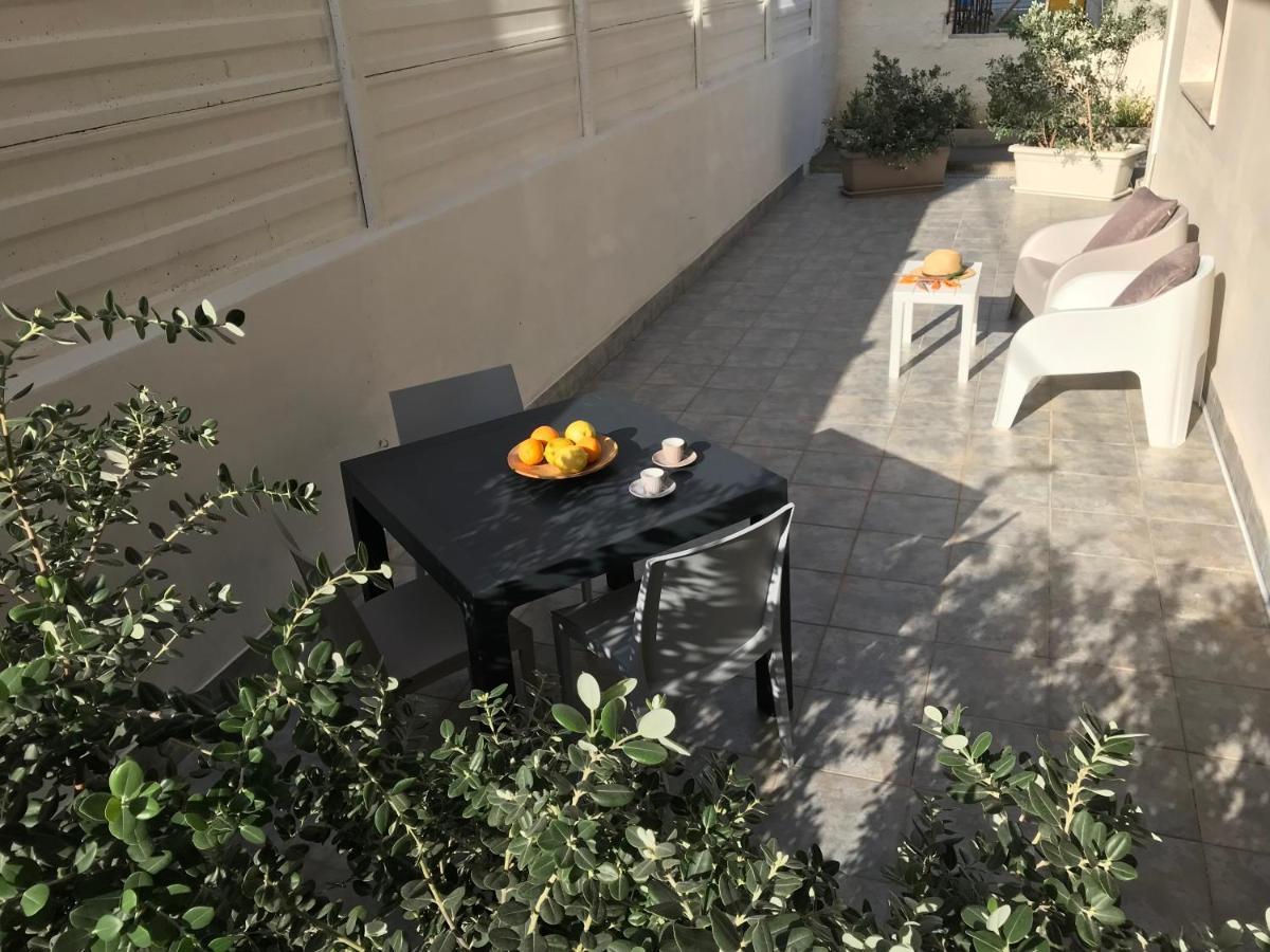 Scogliera Apartments أفولا المظهر الخارجي الصورة