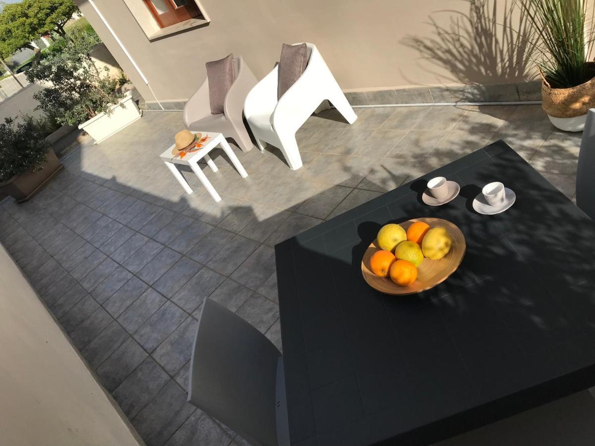 Scogliera Apartments أفولا المظهر الخارجي الصورة